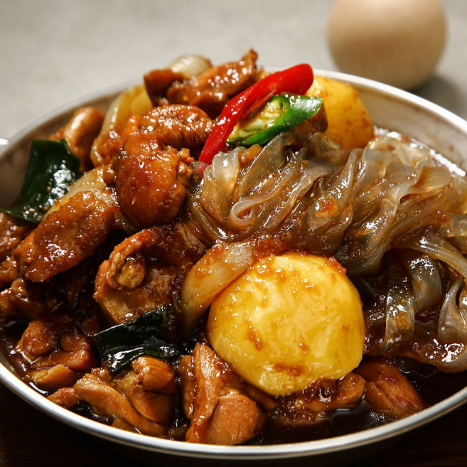 뚝딱잇 안동 순살 간장찜닭 밀키트 2인분, 안동 순살 찜닭 (2인분), 1.005kg, 1개