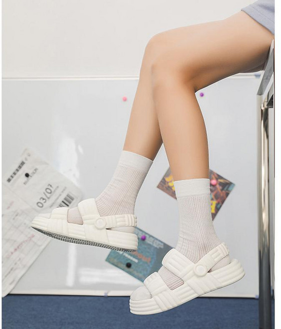 데일리 여성샌들 목욕 슬리퍼 3센티샌들 발편한 가벼운 소프트 쿠션 키높이 신발