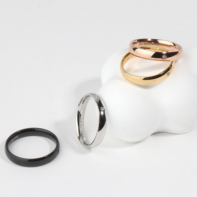 VARAM 4mm 라운드 천연 다이아 반지 써지컬 316L 스틸