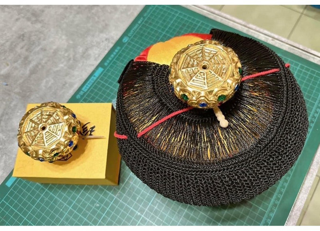 鑫府城澤沁軒 道長神明佛像配飾, 一組《金冠+網巾+收納包+塑型枕》