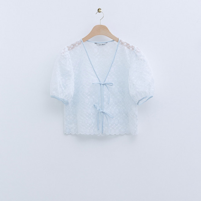 로엠 [신상 마크다운] 자수 레이스 블라우스(2colors)_RMBLE37RT1