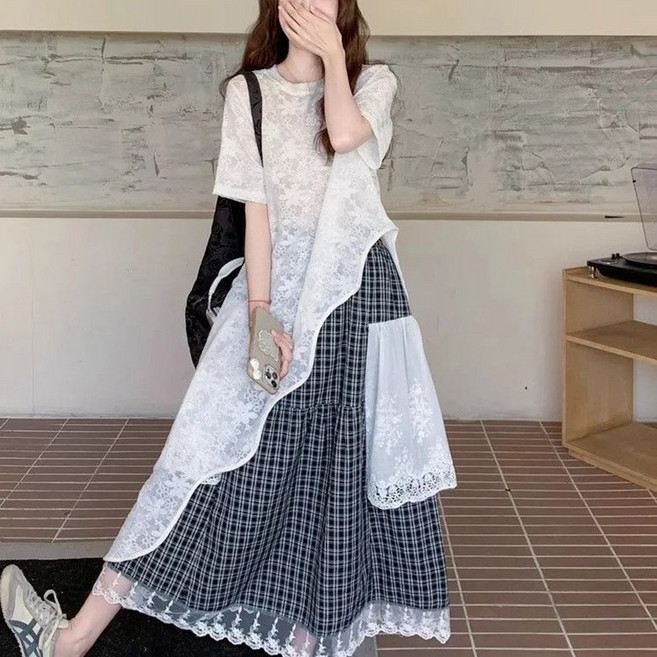 ORZQU 여름 여자 라운드넥 반팔 레이스 언발 블라우스 패치 체크 스커트 투피스