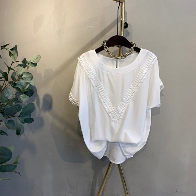 씨샵인더룸 [브리치] / 콘 브이 태슬 블라 티셔츠 2color