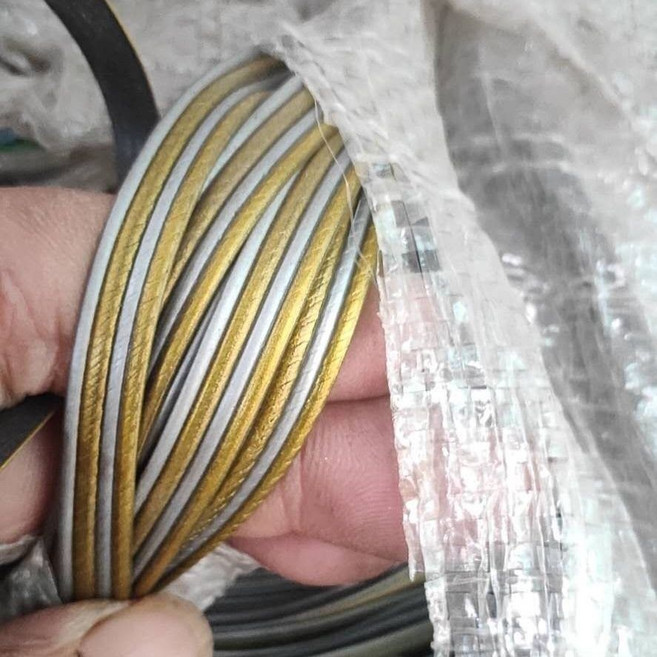 編織藤條環保仿藤手工材料 寬8mm厚1mm 約85-90米/斤, 四股金銀色壓紋扁線, 1個
