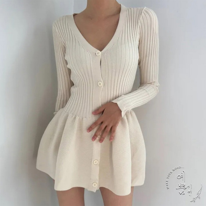 예쁨시전 섹시 딥브이넥 골지 니트 A라인 플레어 미니 원피스