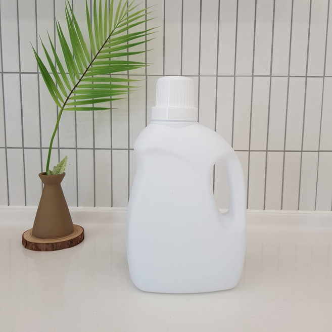 세제용기 2리터 곡선형(CVH), 흰색 용기, 흰색 계량캡, 1개, 2L