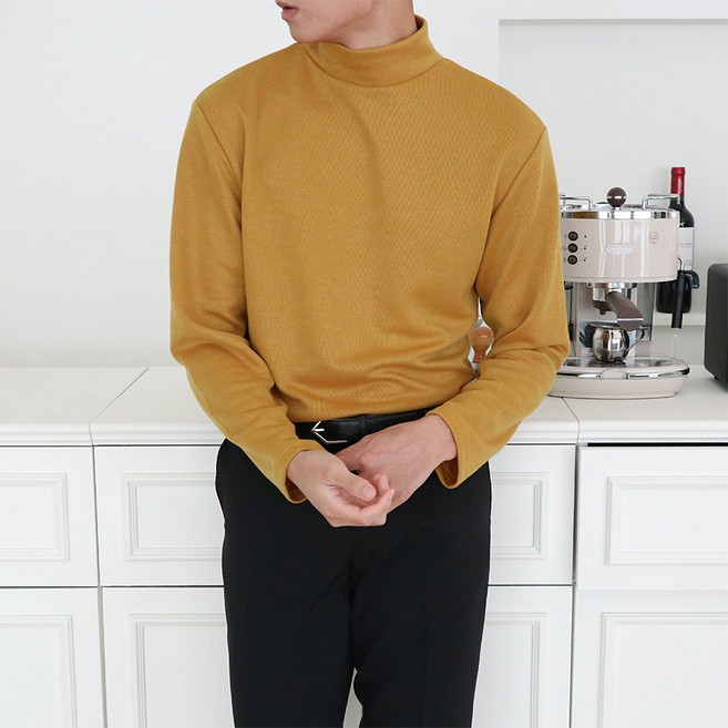 남성 반폴라 니트 반목폴라 티