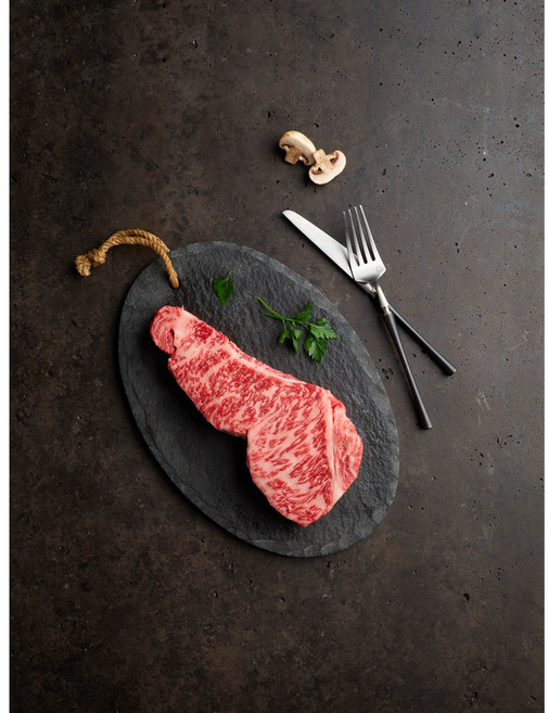 김씨네한우 마장동 투뿔 1++ 한우 채끝살 소고기, 1개, 스테이크용 3~4cm 300g, 300g
