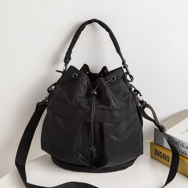 엔도르시 여성용 나일론 투포켓 토트크로스 버킷백 EBA861