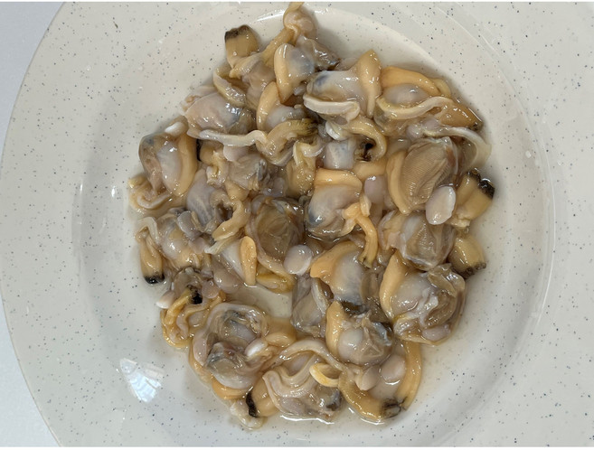 영롱한수산 (산지직송) 국산 남해안 해감 대왕 활바지락 문어바지락 왕바지락 깐바지락살 300g, 1개