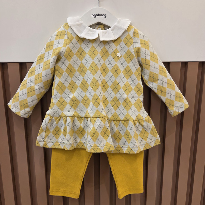 아가방 초특가세일 ~~ 아가일 패턴 프릴 카라 긴팔 티셔츠~~ 편안한 레깅스 세트