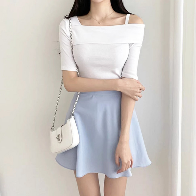 에스알비 오프숄더 언발 반팔 니트