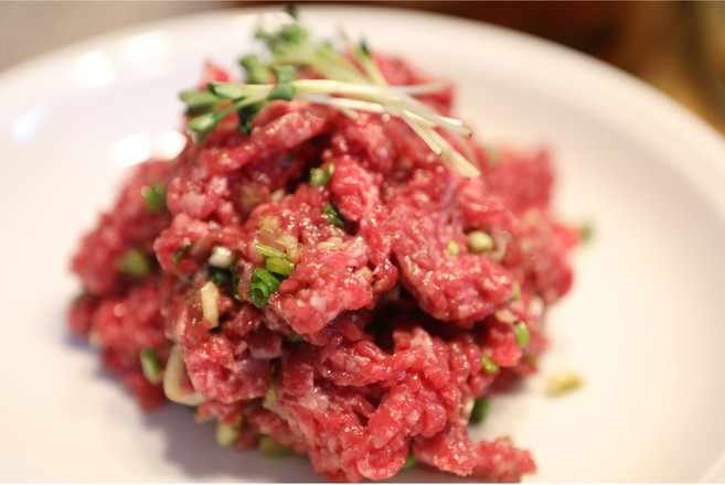 [육회한 우선생] 한우 육회 육회도매 식당용 업소용 당일생산 (썰어서) 1kg 1개