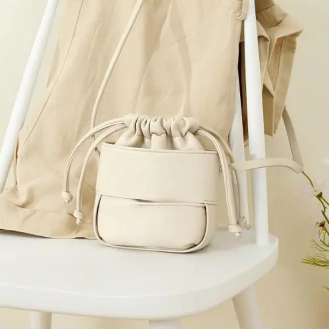 르상 드로스트링 버킷백 심플 메신저백 숄더백