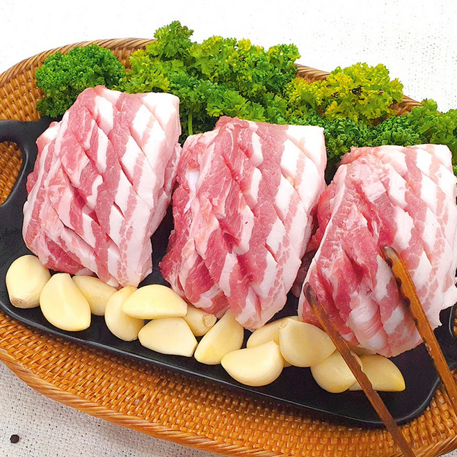 [당일출고] 한돈 삼겹살 목살 벌집삼겹살 꽃삼겹살 돼지껍데기 돼지등심 앞다리살 뒷다리살 목살 오겹살, 1개, 한돈 목살 (벌집숯불용) 300g