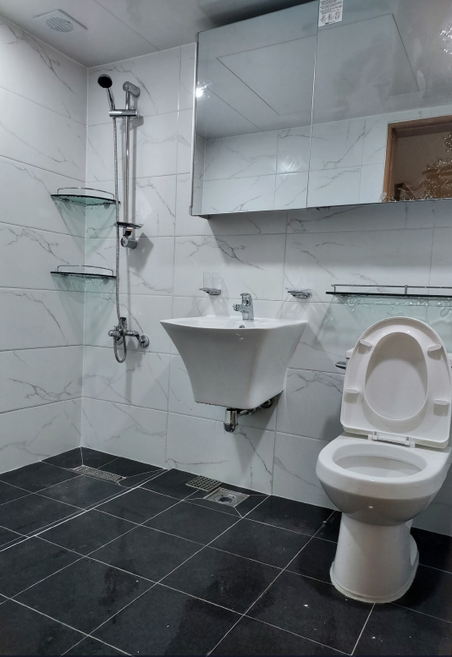 썬타일바스3 욕실 리모델링 화장실 공사 욕실공사 화장실수리 수리 서울 경기 인천