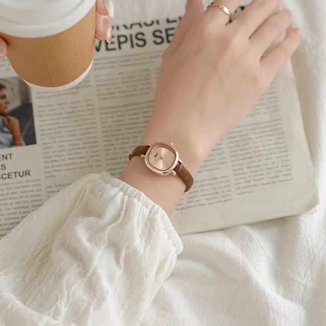 LEY 시계 여성 ins 심플 무드 스퀘어 시계