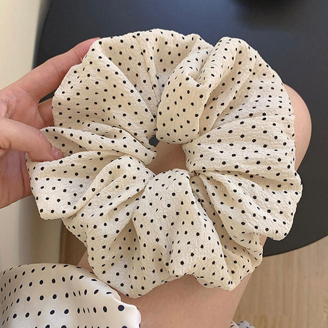 빅사이즈 도트곱창머리끈 볼륨 대형헤어스크런치 헤어슈슈