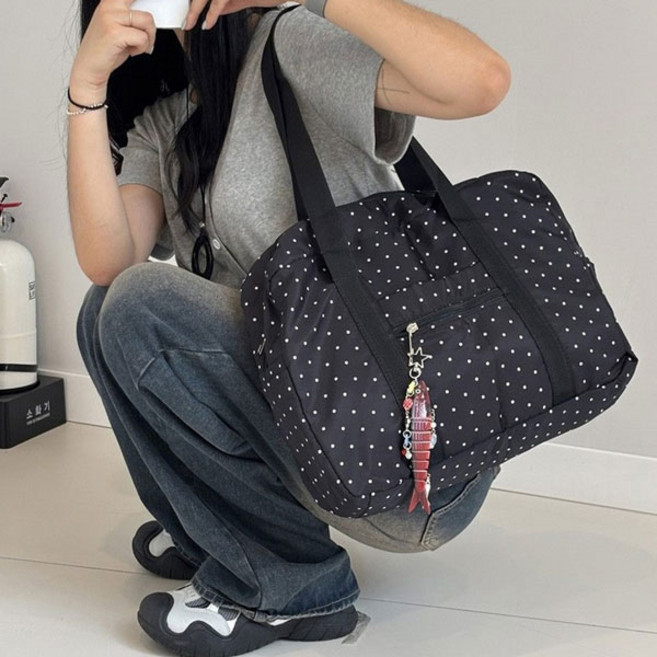 [라지&내추럴핏]라이트업클래식도트보스턴백