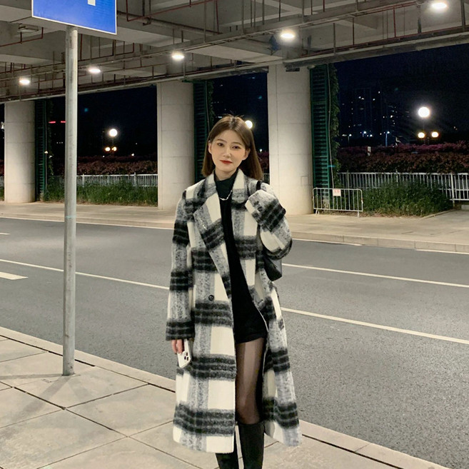 COSYEVNO 여성코트 겨울 스트라이프 체크 디자인의 고급스러운 롱 코트 BCXdyck-5