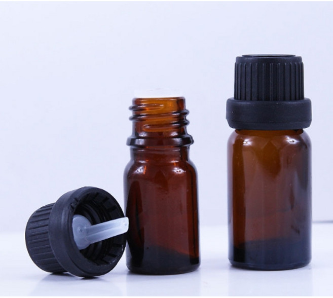 伊代企業社 精油滴管瓶 茶色玻璃分裝瓶, 1個, 15ML一套(蓋子瓶子和內塞頭各一個)