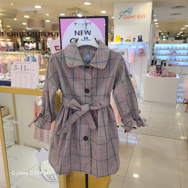 [탈렌트클로젯]한정 빅 세일~50%~~@@고급스러운 디자인으로 입으면 완전 멋진 소장템으로 추천~~보네 루루 바바리에요^^^