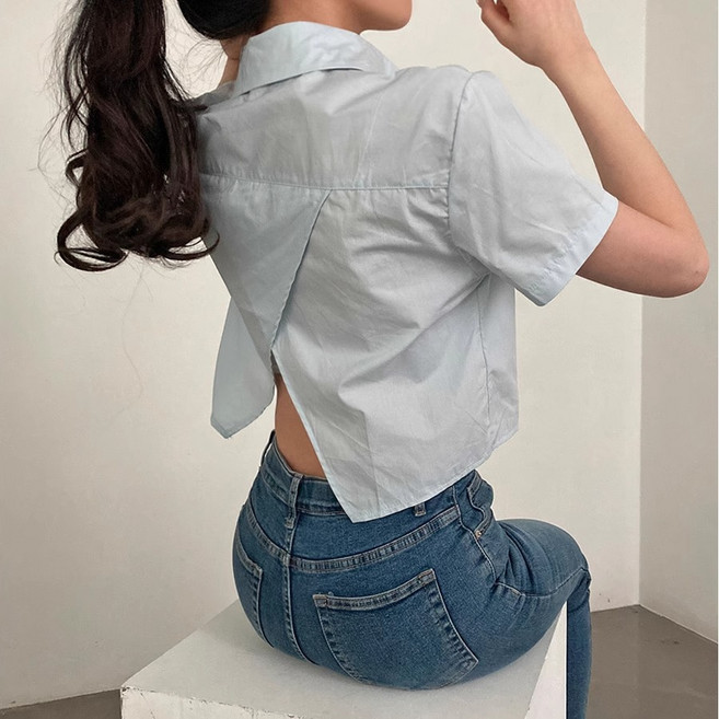 [라몬즈]사선절개라인 반팔 셔츠 베이직 세미크롭