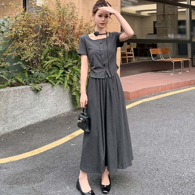 TKX 여성 여름 투피스 세트 스퀘어넥 반팔 상의 플레어 롱스커트 캐주얼 오피스 우아한 심플 스타일 데일리 정장