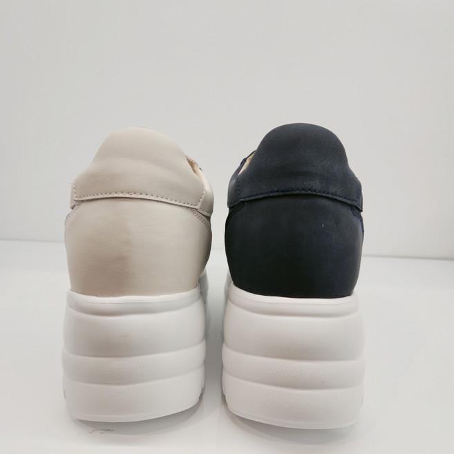 [탠디] 미셸by 탠디진짜 편하고 스타일 좋은 7CM 키높이 여성 탠디 스니커즈 # 탠디 여성 소가죽 스니커즈#탠디 여성 키높이 운동화 24G0M-A09