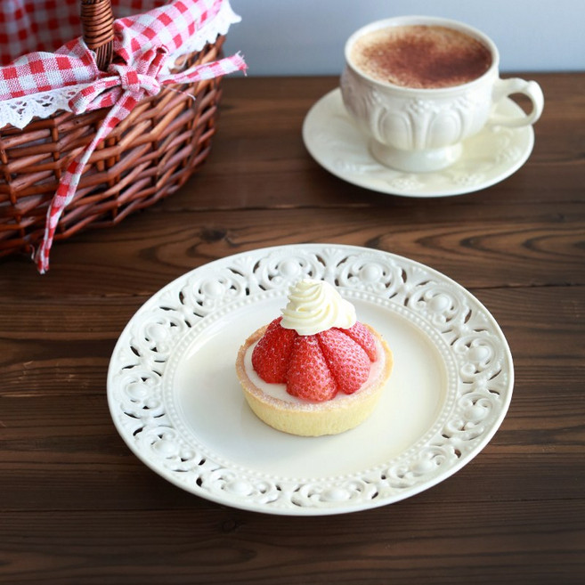 프렌치 화이트 펀칭 레이스 접시 예쁜 디저트 접시 브런치 파스타 플레이팅 접시 2개, 하얀색