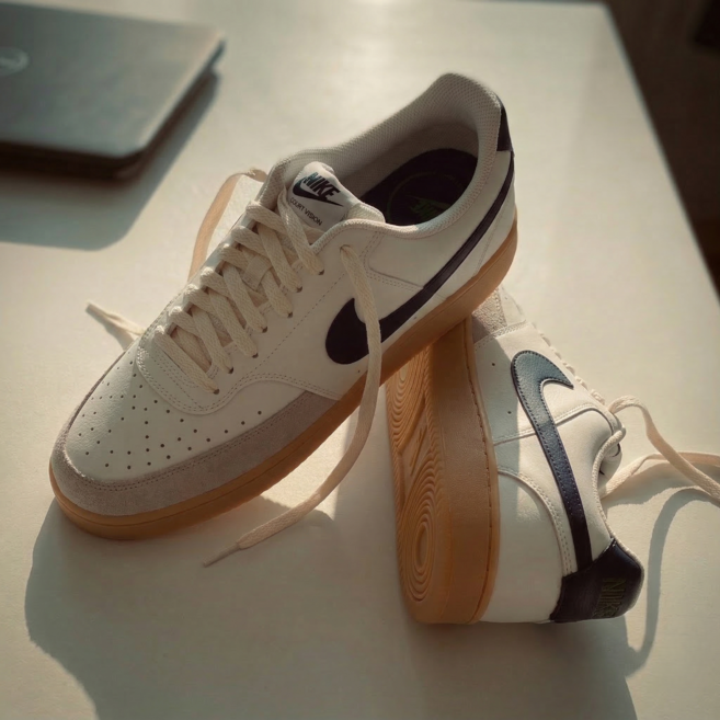 (매장정품) 나이키 코트 비전 로우 남성 운동화 클래식 스니커즈 캐주얼 데일리 슈즈 베리픽 더스트백 세트