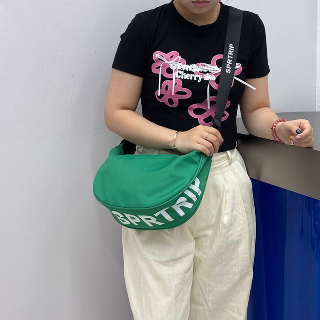 精緻餃子包 單肩斜挎小布包 黑色, 綠色