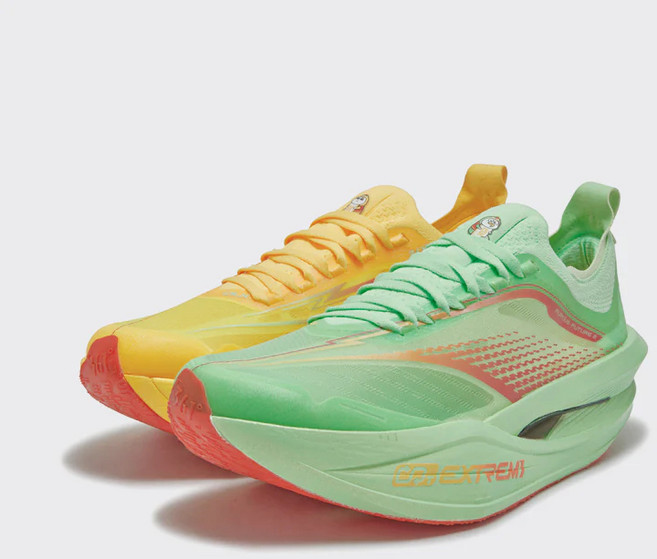 퓨리어스 퓨처 2.0 Duckyo 361도 카본 러닝화