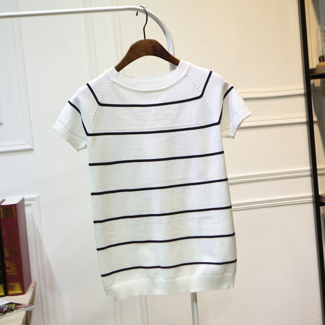 한국판 여성 니트웨어 얇은 여름 라운드 넥 스트라이프 반팔 티셔츠 아이스 실크 재킷 캐주얼 학생 복장