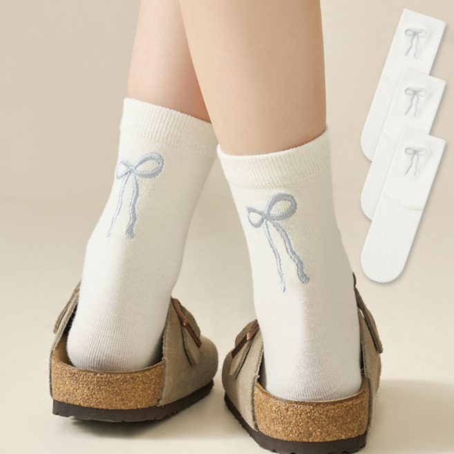 메라빌리아 뒷 모습이 예쁜 양말 리본 자수 셋트