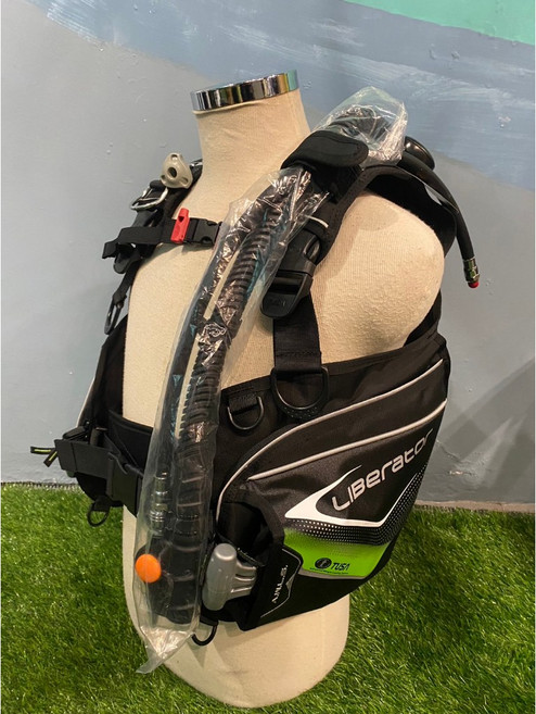 TUSA LIBERATOR BC-0103 浮力補償裝置 (BCD) 附快卸配重袋 XS 尺寸 2年保固, 1個