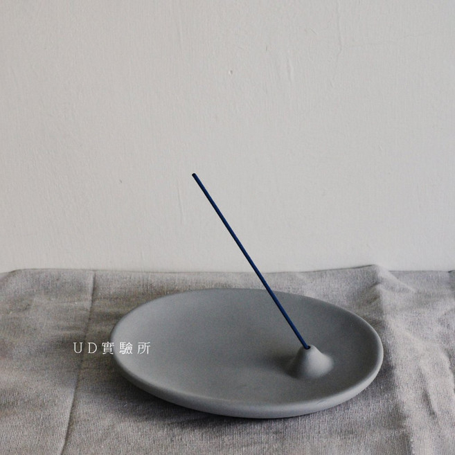 UDlab 線香座 臥香座 陶瓷手工燒製 薰香座 AF01-021, 水泥灰