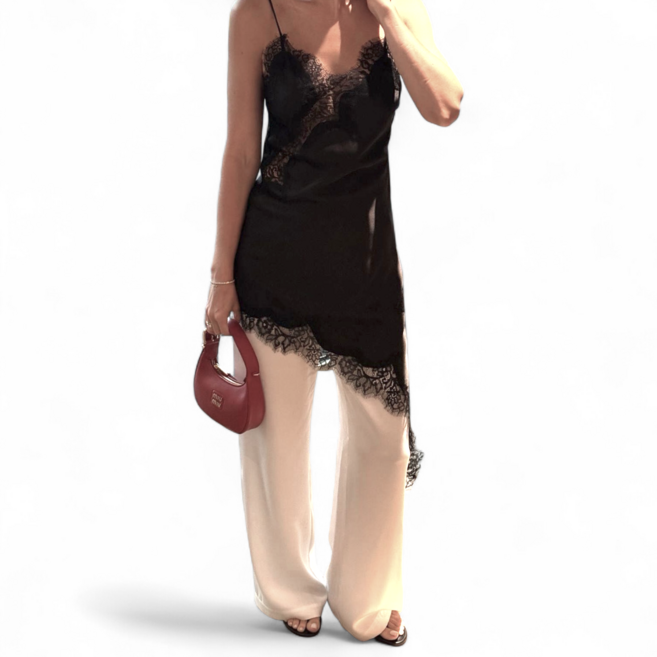 여성 롱 새틴 끈나시 탑 레이스 뷔스티에 엉덩이덮는 레이어드나시 아비토브랜드