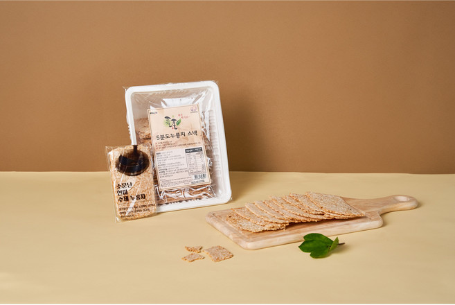 [안성들풀] 정가네 가마솥 5분도 누룽지 스낵 100% 국내산 쌀 전통 누룽지 과자 대용량 1박스 24개, 500g