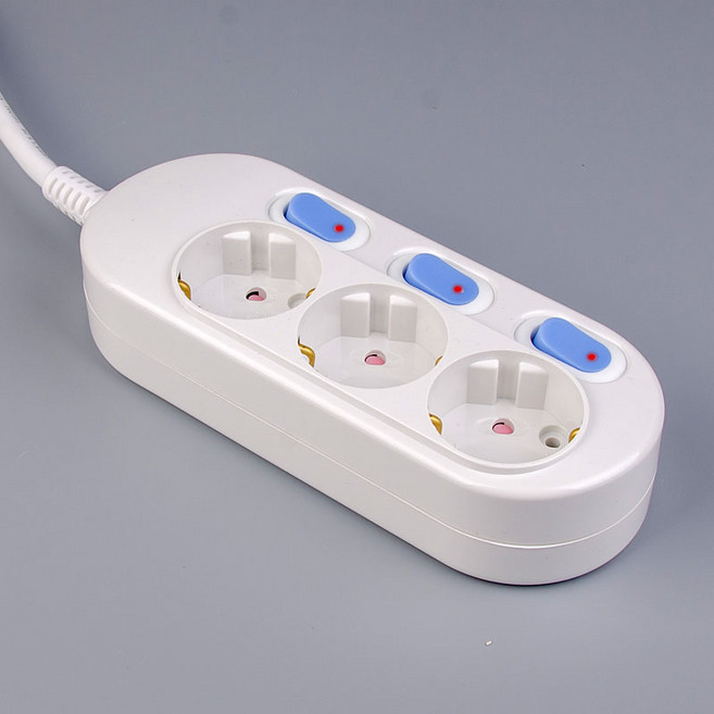 신성 개별 멀티탭 3구 접지 멀티코드 연장선, 3m, 1개, 화이트