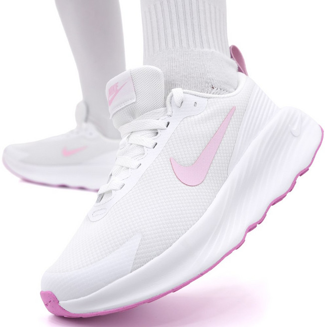 나이키 여성 쿠셔닝 워킹화 통기성 좋은 메쉬 운동화 걷기 달리기 조깅화 헬스 피트니스 트레이닝화 발편한 로우탑 접지력 좋은 쿠션화 가성비 스니커즈 푹신한 데일리 신발