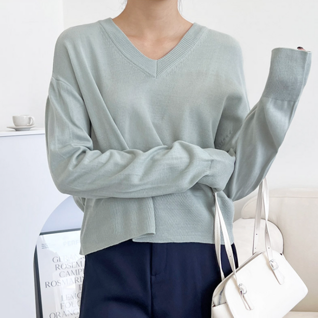 간절기 니트티셔츠 여자 얇은 브이넥 긴팔 소매 크롭 민트색 니트티
