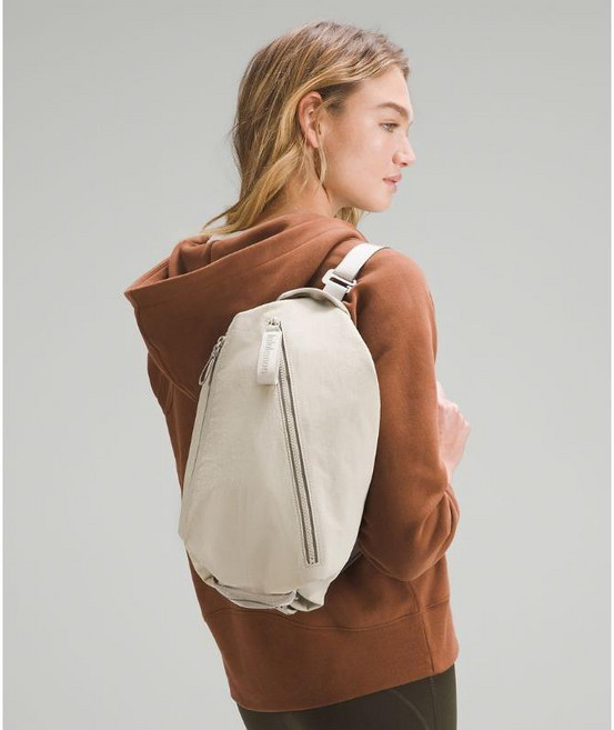룰루레몬 패스트 트랙 백 2.0 10L Raw Linen