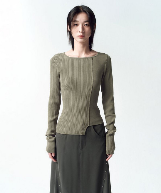 인사일런스 INSILENCE WOMEN 언밸런스 믹스드 니트 LIGHT KHAKI