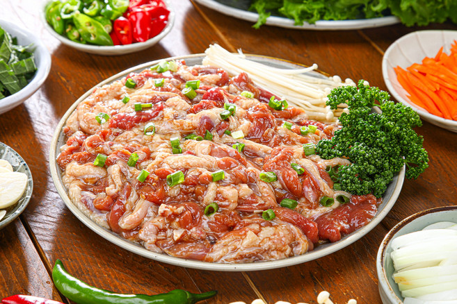 제철밥상 간장 오리주물럭 1kg 감칠맛 진한비법 간장양념 야들야들 육질 오리불고기 주물럭, 1개