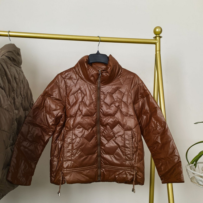 쌍천 겨울 패딩 하이넥 스타일리시 경량 오리털 슬림핏 쇼트 코트 W25110708