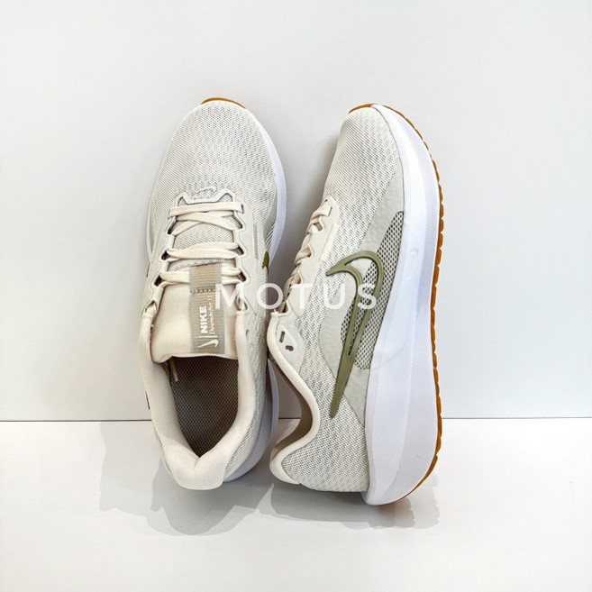 NIKE DOWNSHIFTER 13 運動鞋 慢跑鞋 女 米白金 FD6476-010