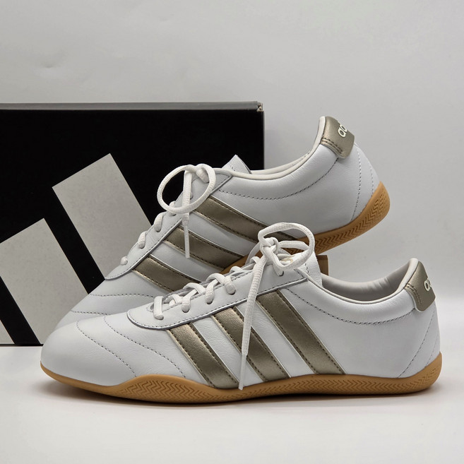 [국내정품] 아디다스 그랜드코트 로우프로 화이트메탈 가벼운 데일리 패션 스니커즈 패션양말증정