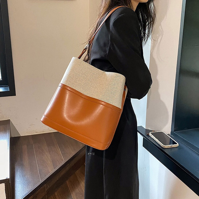세코라 데일리 여성 버킷백 대용량 통근 토트백