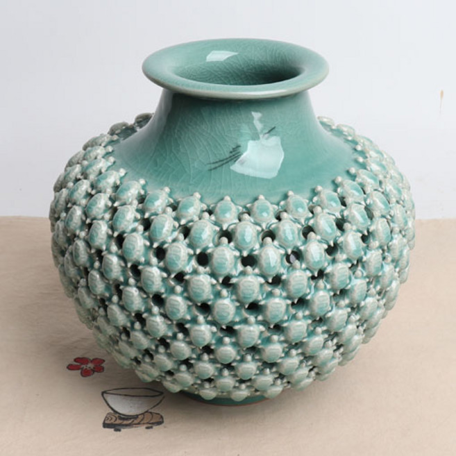 청자 거북 문양 이중 투각 화병 28cm X 29cm 전통소품 외국인 선물